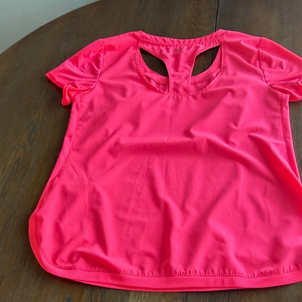 Calvin Klein Performance Vibrant Pink Short Sleeve Tee Racer Back Type Opening - Picture 11 of 12